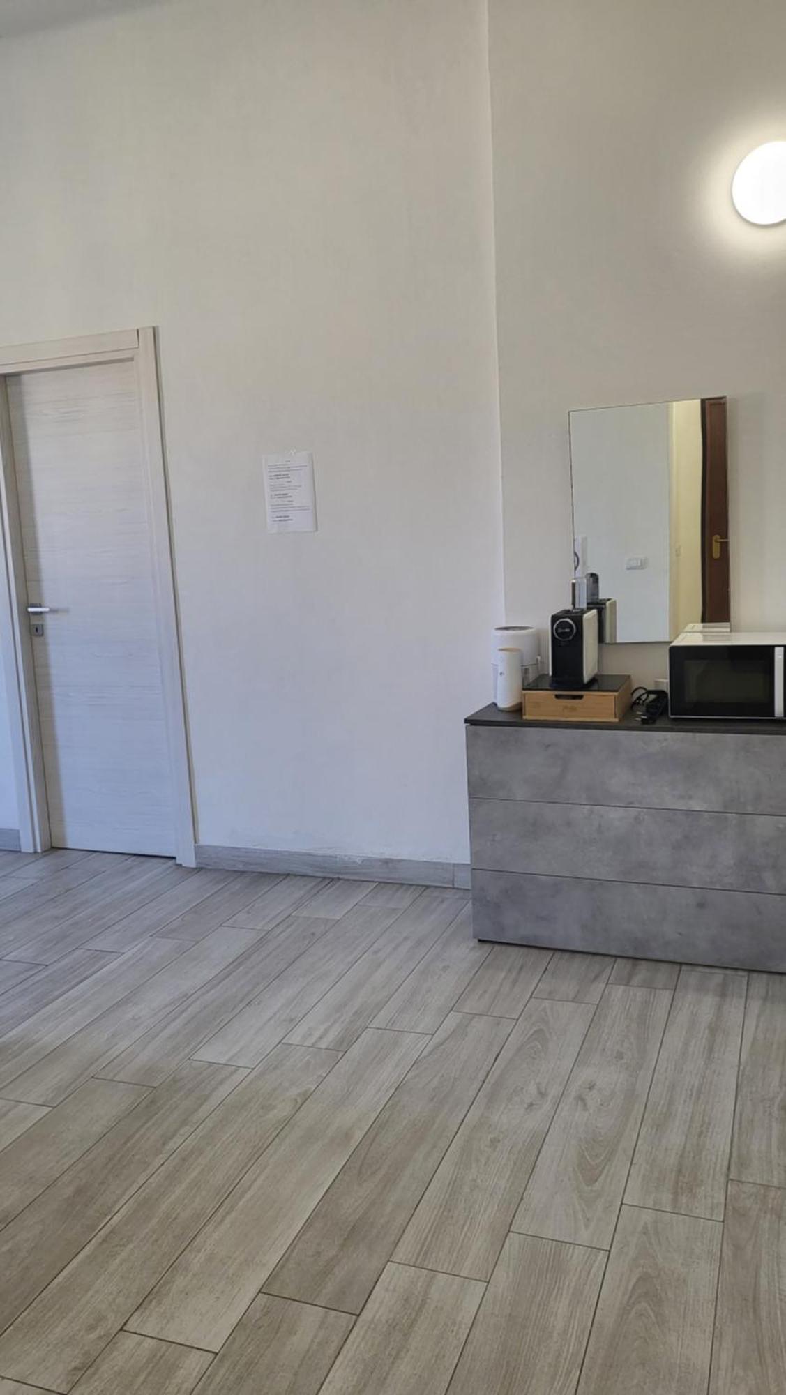 Casa Manzoni Apartment Novara Exterior photo